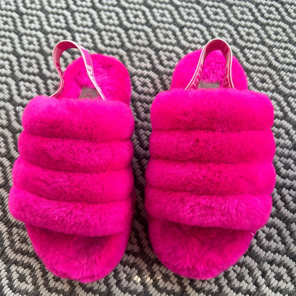 UGG FLUFF YEAH SLIDES